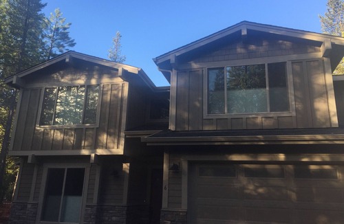 Sunriver House | Newer home across the street from SHARC & Sledding Hill w/10 passes!