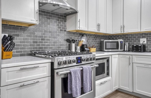 Laurelhurst House | Newly Built 5bed home 5 min from DT Portland in Laurelhurst Neighborhood