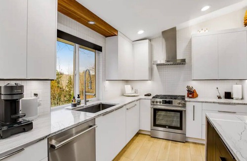 Milton House | Newly Listed! Rare Modern Luxury in Milton