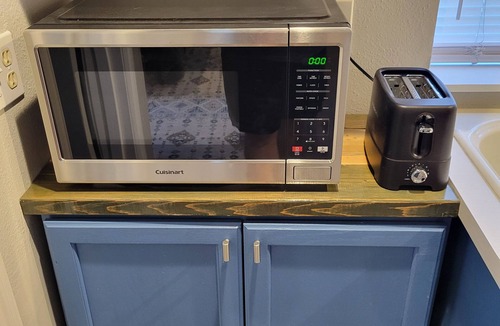 Cashmere Apartment | Newly remodeled studio with WiFi in charming Cashmere