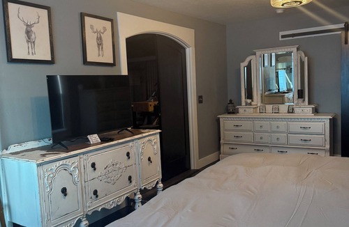 Ashton House | Newly renovated Ashton Farmhouse on Cave Falls HWY. Near Yellowstone Nat. Park
