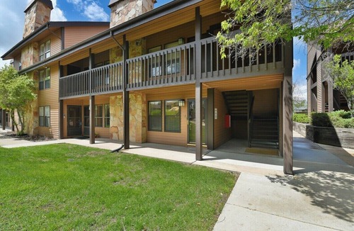 Wolf Creek Condo | Nice 1 bedroom easy access to pool/hot tub