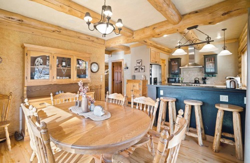 Mead Cabin | Nomad Peak Retreat | Mt. Spokane Basecamp