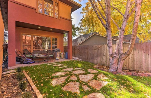 Sunset House | North End Boise Home w/Courtyard ~ 3 Mi to Dtwn!