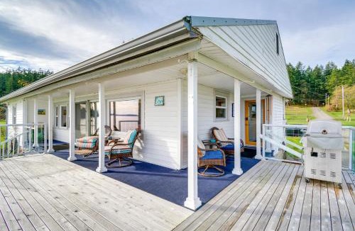 Port Hadlock House | Oak Bay Beach House in Port Hadlock