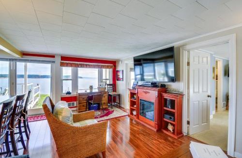 Port Hadlock House | Oak Bay Beach House in Port Hadlock