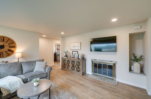 Oak Harbor House | Oak Harbor Vacation Rental - 3 Mi to Downtown
