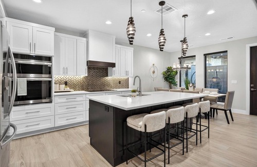 Hurricane House | Oasis at Pecan Valley l Resort Access Included