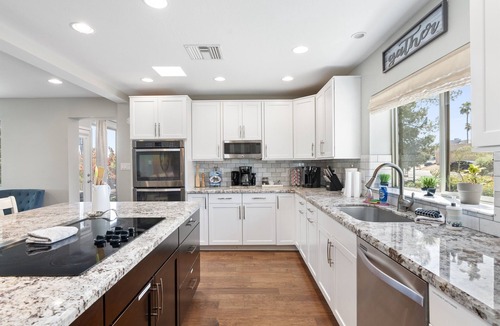 Paradise Valley Village House | Oasis Overlook, Have Fun in Pool/Hot Tub/Putt Grn
