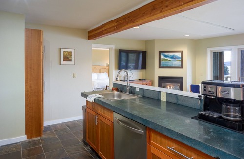 Rosario Condo | Ocean Mist - Ocean-front, Hiking at your doorstep, Close to Town