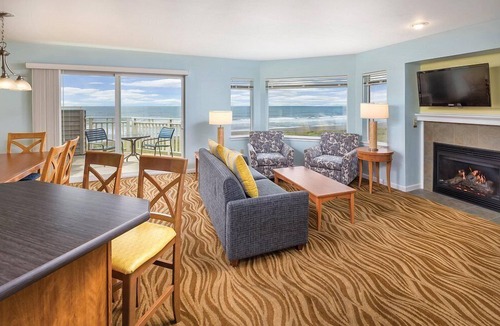 Ocean Shores Resort | Ocean Shores | Couple Coastal Retreat | Pool | 1BR