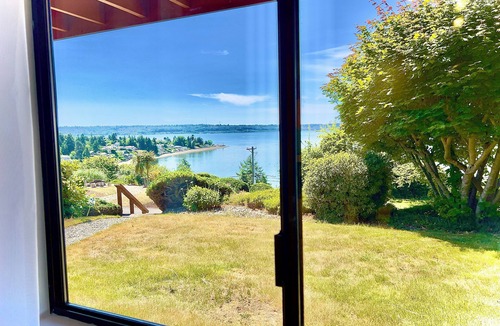 Tacoma House | Ocean View Sanctuary - NW Tacoma!