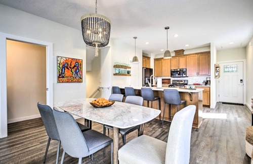 Depoe Bay House | Ocean Views + Hot Tub | Walk Harbor | Crab Cooker | Sleeps 6