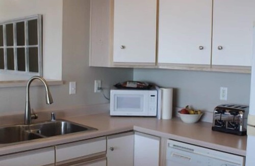 Crescent City North House | Oceanfront Retreat. Sunset Views. Whale Watching. Redwood Groves, 2 King Beds