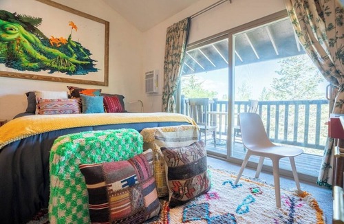 North Park City Apartment | Octo Loco - Cozy Studio | Park City Ski Bus