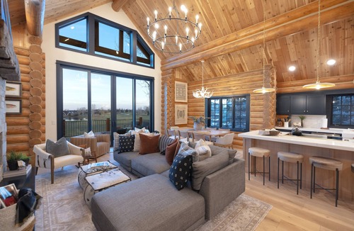 Victor House | Ogden's Fancy Fly Luxury Teton Springs Cabin in Victor, ID w/A/C & Hot Tub