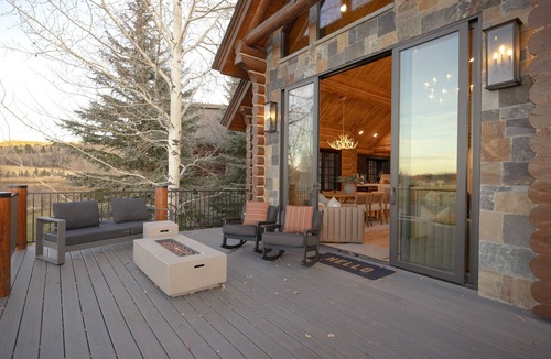 Victor House | Ogden's Fancy Fly Luxury Teton Springs Cabin in Victor, ID w/A/C & Hot Tub