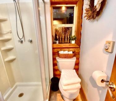 Olalla House | Olalla Farm Guest Stay & Cabin