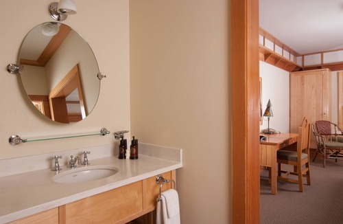Yellowstone National Park Cabin | Old Faithful Snow Lodge & Cabins - Inside the Park