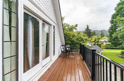 Orting House | Orting Manor - Charming and Historic! by RedAwning