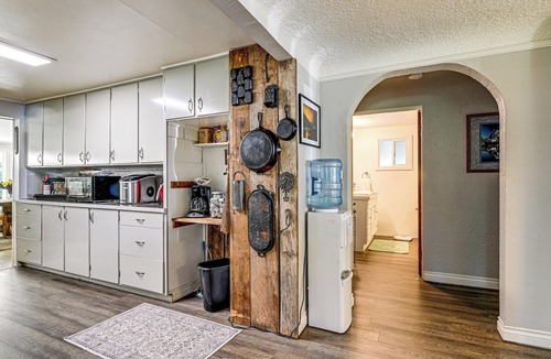 Galice Cottage | Outdoor Adventure: Tranquil Creekside Retreat