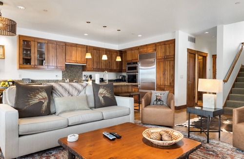 Jackson Condo | Outpost: Love Ridge 251 - Spacious, Air Conditioned