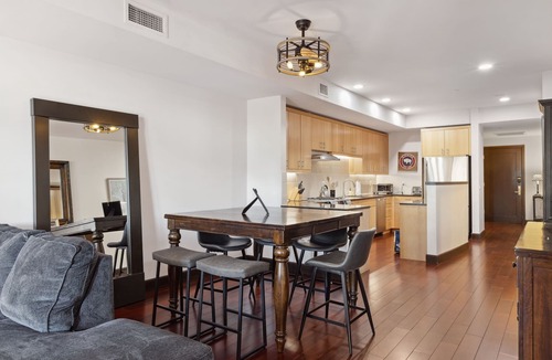 Jackson Condo | Outpost: Pearl at Jackson Luxury Residence - AC