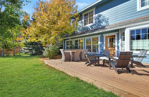 Hailey House | Over 3,000 sq ft: 4 Bedroom, Family-Friendly Home