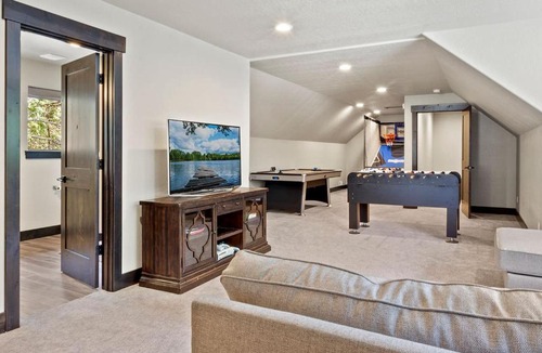 Coeur d'Alene Apartment | Overlooking Lake View 3 BRGame Room 12 guests