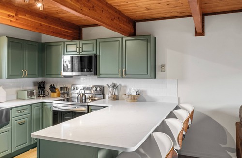 West Yellowstone House | Owl's Nest