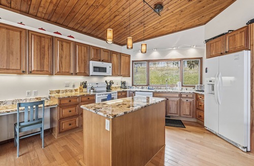 Coeur d'Alene House | Paradise Regained: Waterfront Hideaway with Dock