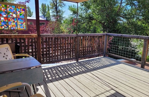 Winthrop Apartment | Park Place Apt, at Purple Sage, on the river in downtown Winthrop!