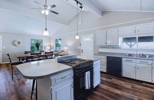 Chattanooga Apartment | Pawnee 2 - Newly Renovated Duplex