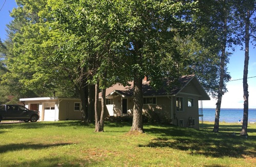 Cheboygan House | Peaceful 3BR paradise on Lake Huron, 100ft shoreline, ideal for a retreat!