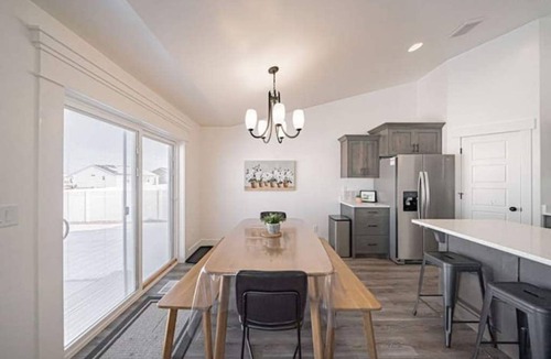 Idaho Falls House | Peaceful Barcelona Family Retreat – Quiet Comfort in a Safe Neighborhood
