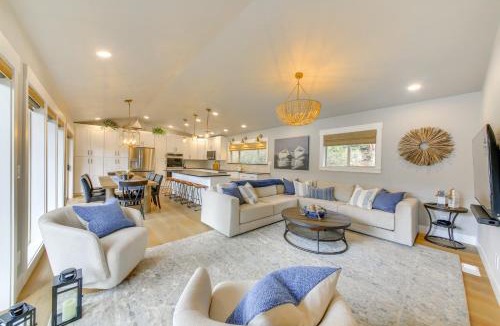 Sandpoint House | Peaceful Cabin w/Dock on Lake Pend Oreille