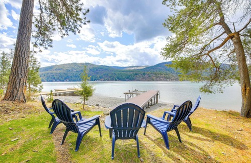 Sandpoint Cabin | Peaceful Cabin w/Dock on Lake Pend Oreille