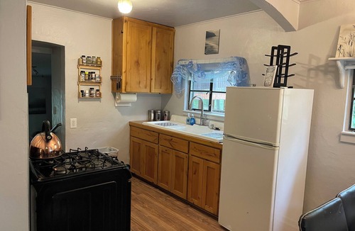 Riggins House | Peaceful house with AC and electric heat built into walls in charming Riggins