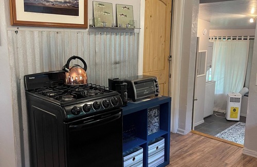 Riggins House | Peaceful house with AC and electric heat built into walls in charming Riggins