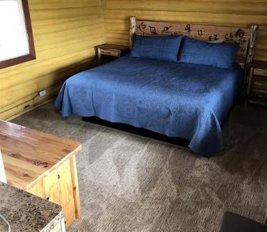 Ashton House | Peaceful Log Cabin near Jackson Hole for an Amazing Outdoor Escape in Ashton, Idaho