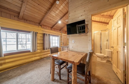 Ashton Cabin | Peaceful Log Cabin near Jackson Hole for an Amazing Outdoor Escape in Ashton, Idaho