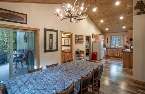 Joseph House | Peaceful Wallowa Lake Cabin Near State Park