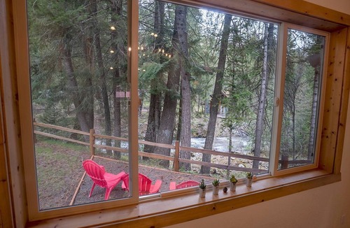 Joseph House | Peaceful Wallowa Lake Cabin Near State Park