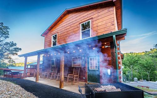 Pigeon Forge Villa | PeakView