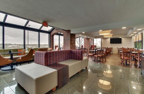 Arnold Hotel | Pear Tree Inn St. Louis - Arnold