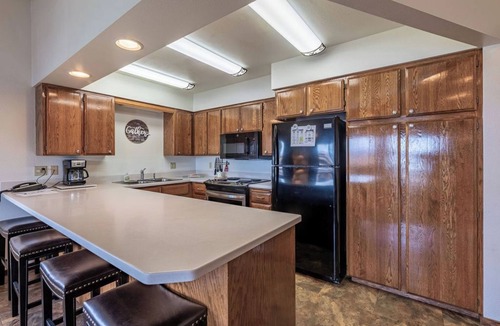 Hope Resort | Pend Oreille Shores Resort