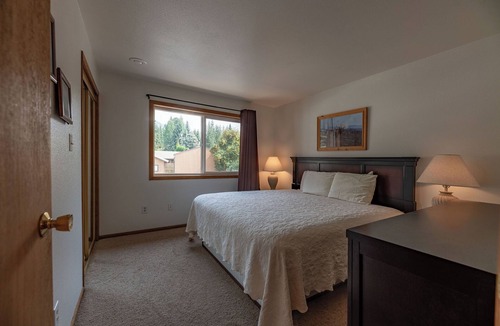 Hope Resort | Pend Oreille Shores Resort