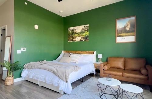 Boise Apartment | Penthouse Views & Iconic El Capitan Ambiance