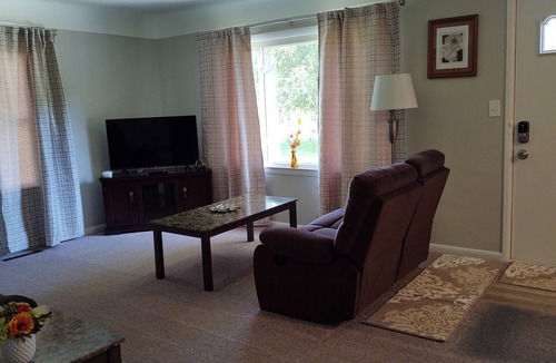Birch Run Township House | Perfect country location for visiting Frankenmuth