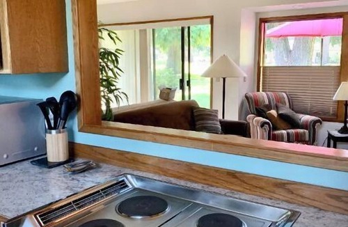 Sequim Condo | Perfect for digital nomads, locum tenens, those in need of mid-term housing.